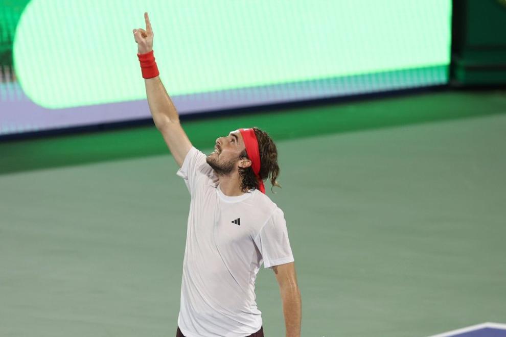 德国网球队完胜世界网球队，西西帕斯完成帽子戏法