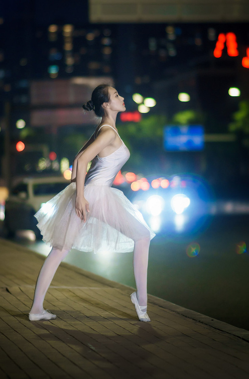 体育入口-东决之魂在东方，安哥拉用冲垮战术击碎委内瑞拉篮球梦